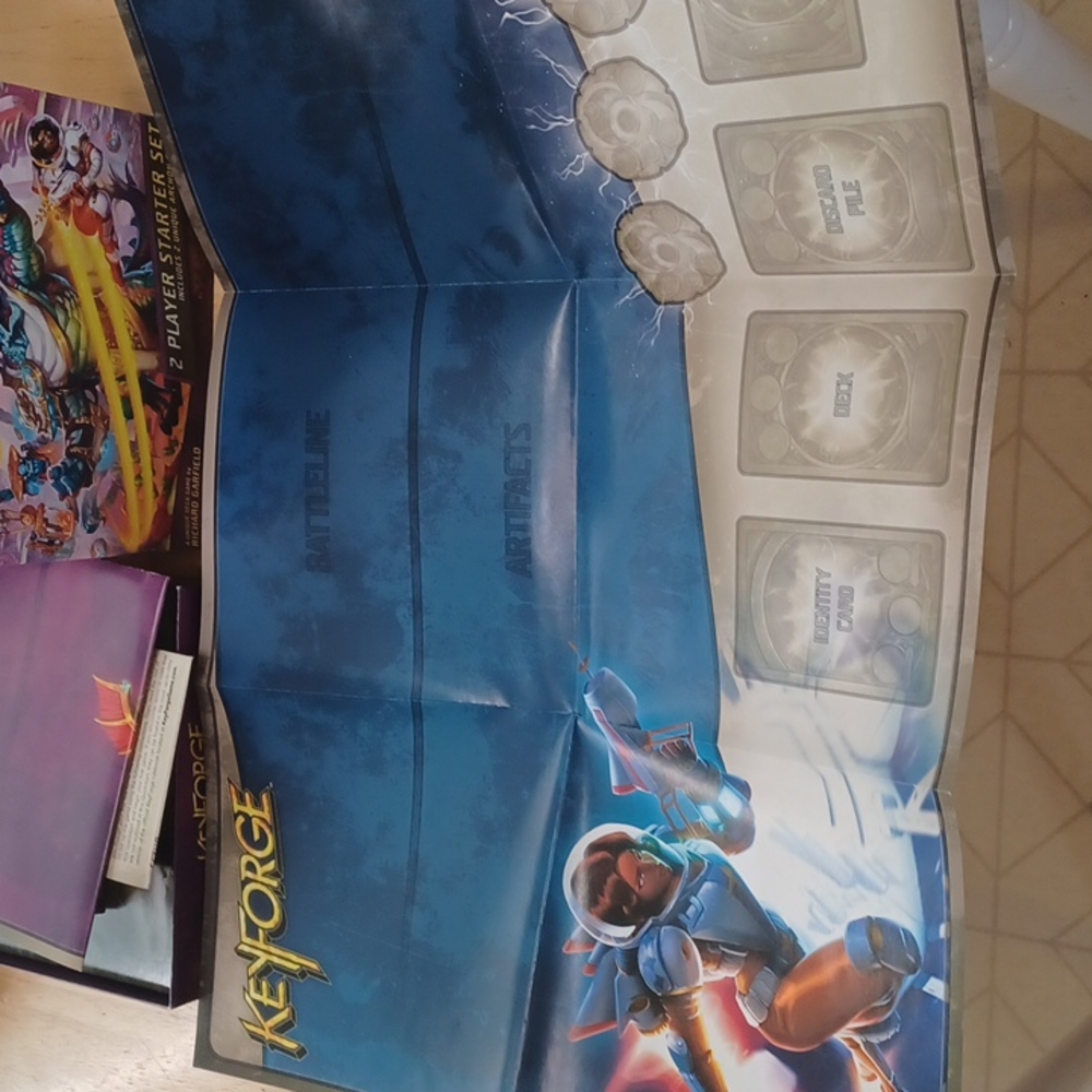Keyforge world's collide starter pack - Picture 8 of 8